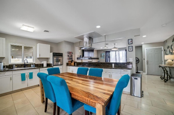 Las Vegas Retreat - 5 Mins From The Strip Home Main image